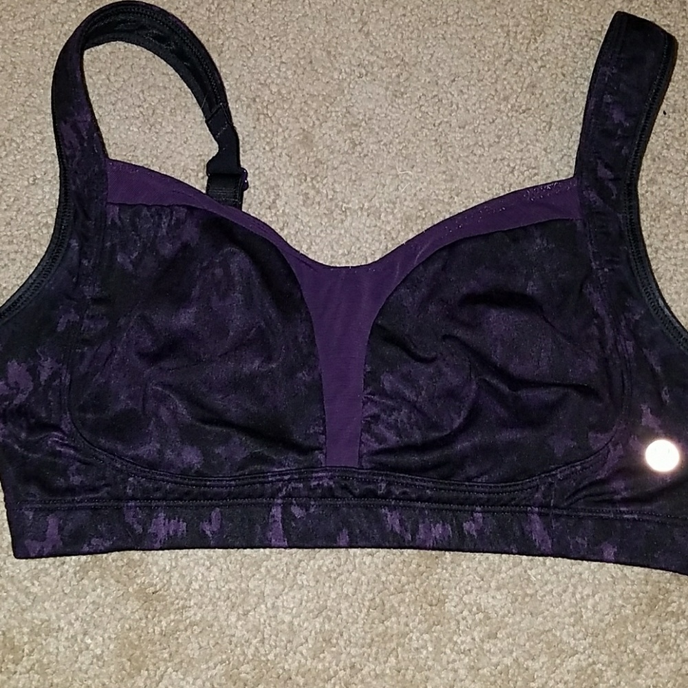 Lululemon bra